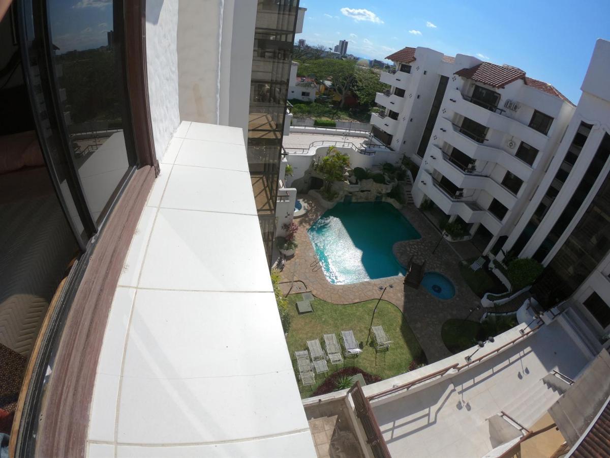 Suites Casa Blanca Santa Cruz de La Sierra Luaran gambar